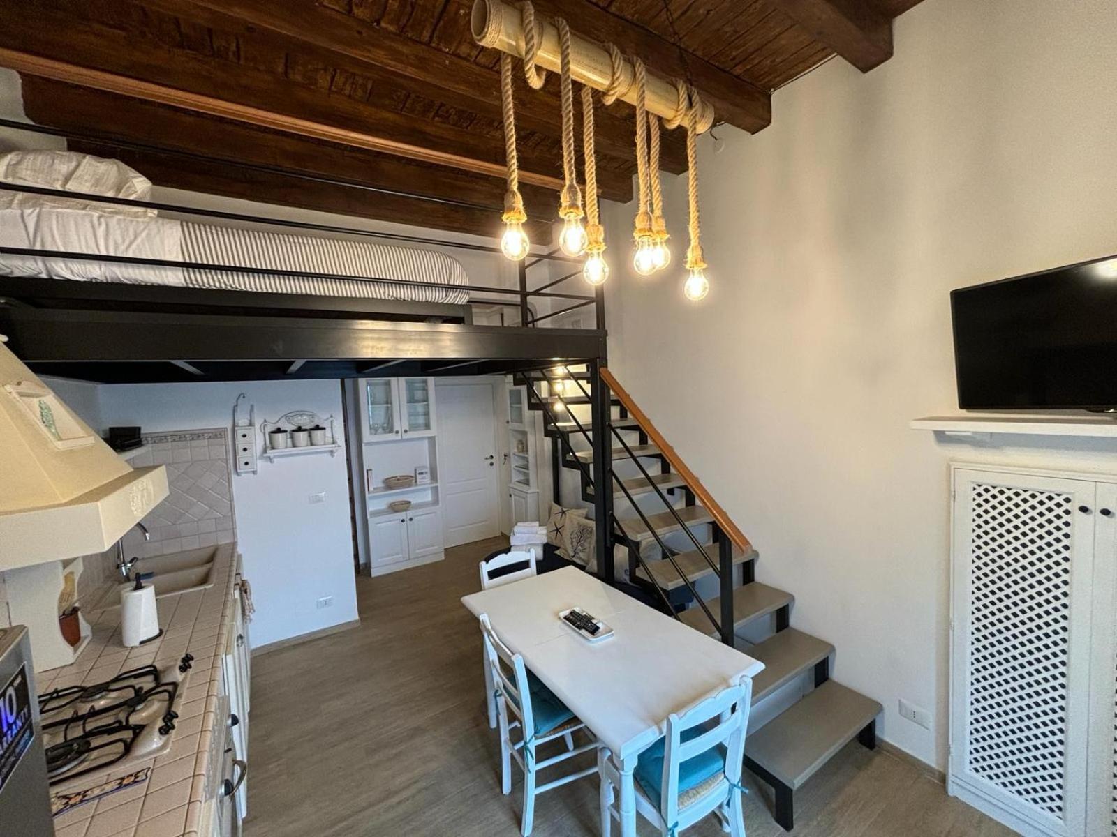Appartamento Il Palazzino Taranto Esterno foto
